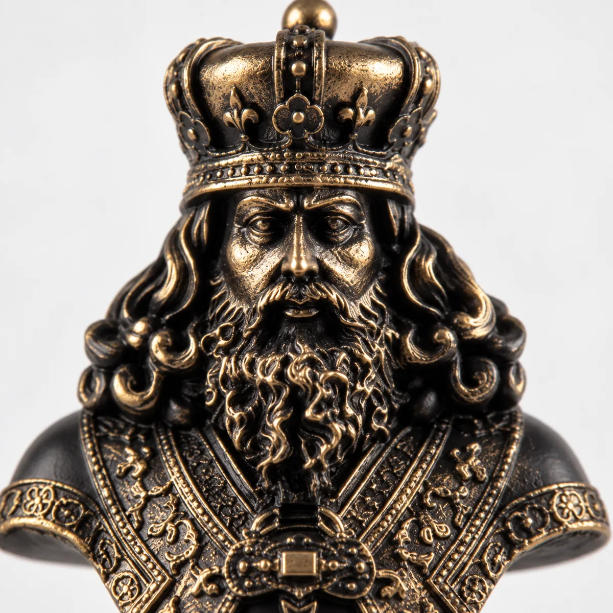 Black & Gold Chess Trio, close-up of surface texture and detail